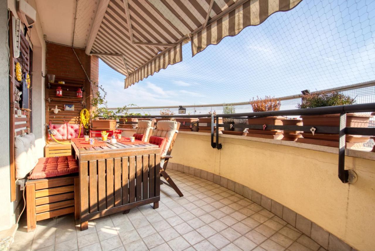 Caseospitali - Casa Di Bibi, Colorato Ed Elegante Bilocale Vicino Al Naviglio Martesana Per 4 Vimodrone Kültér fotó